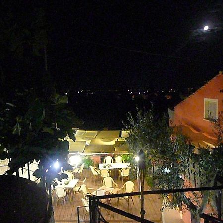 Giu Al Mulino Guest House Pontecagnano Luaran gambar