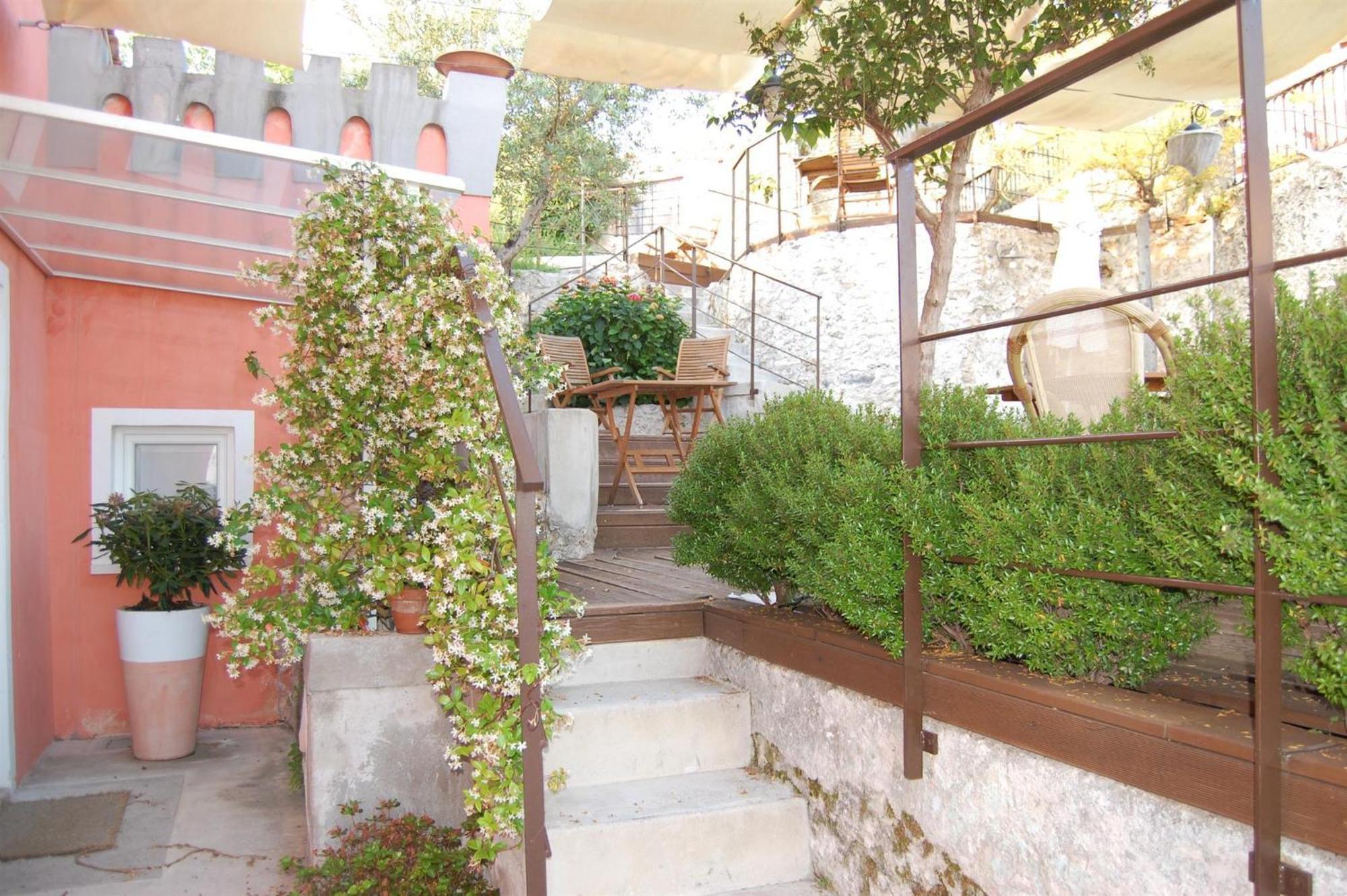 Giu Al Mulino Guest House Pontecagnano Luaran gambar